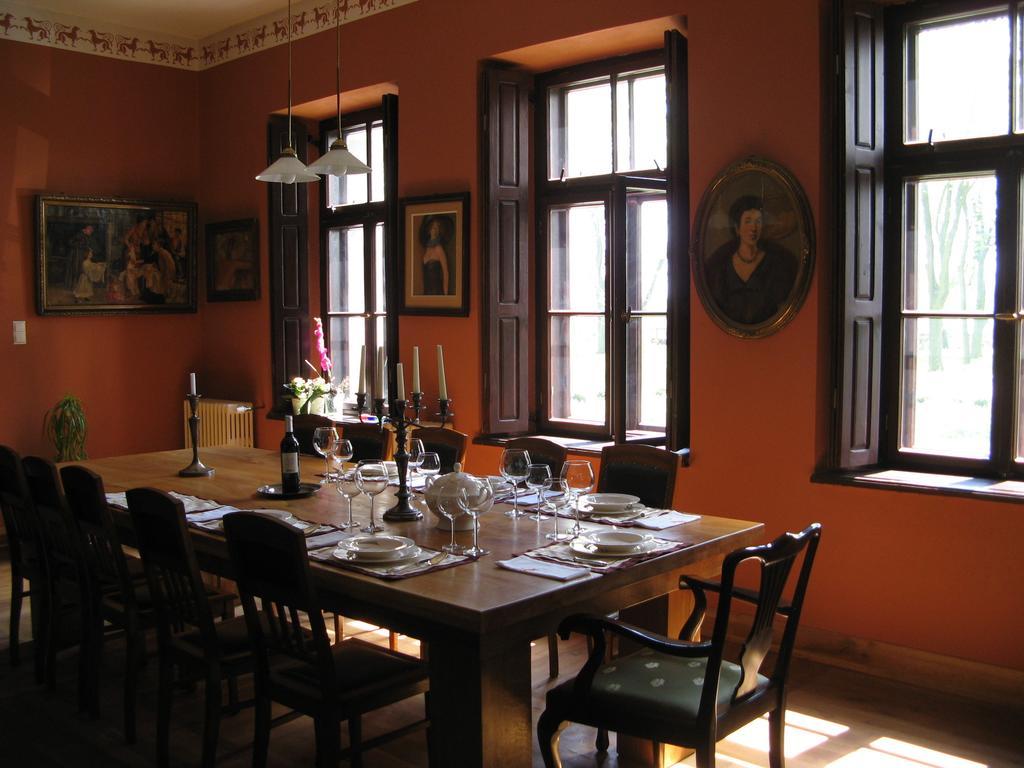 Privat overnatting Dwor Bieganow (Radkow)